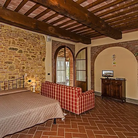 Aparthotel Valliferone Crespina